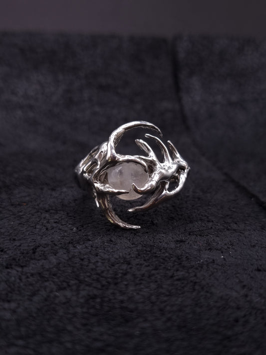 Moonstone vortex