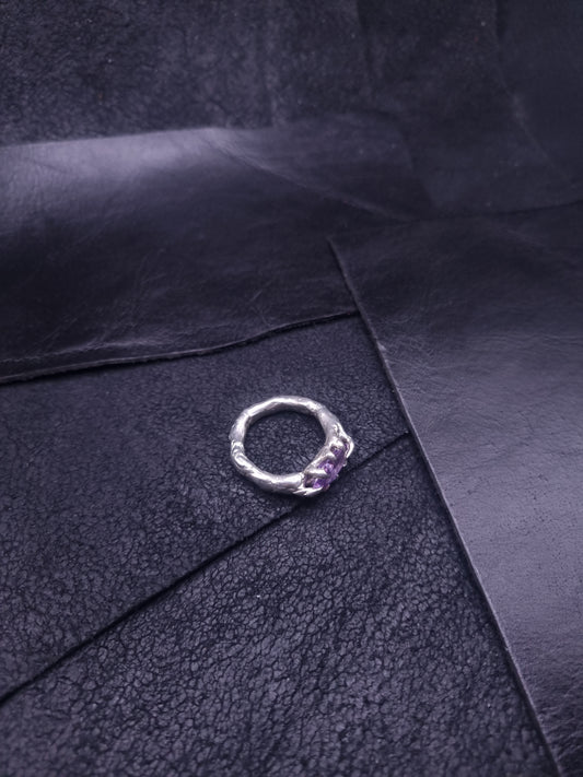 Ring with cubic zirconia