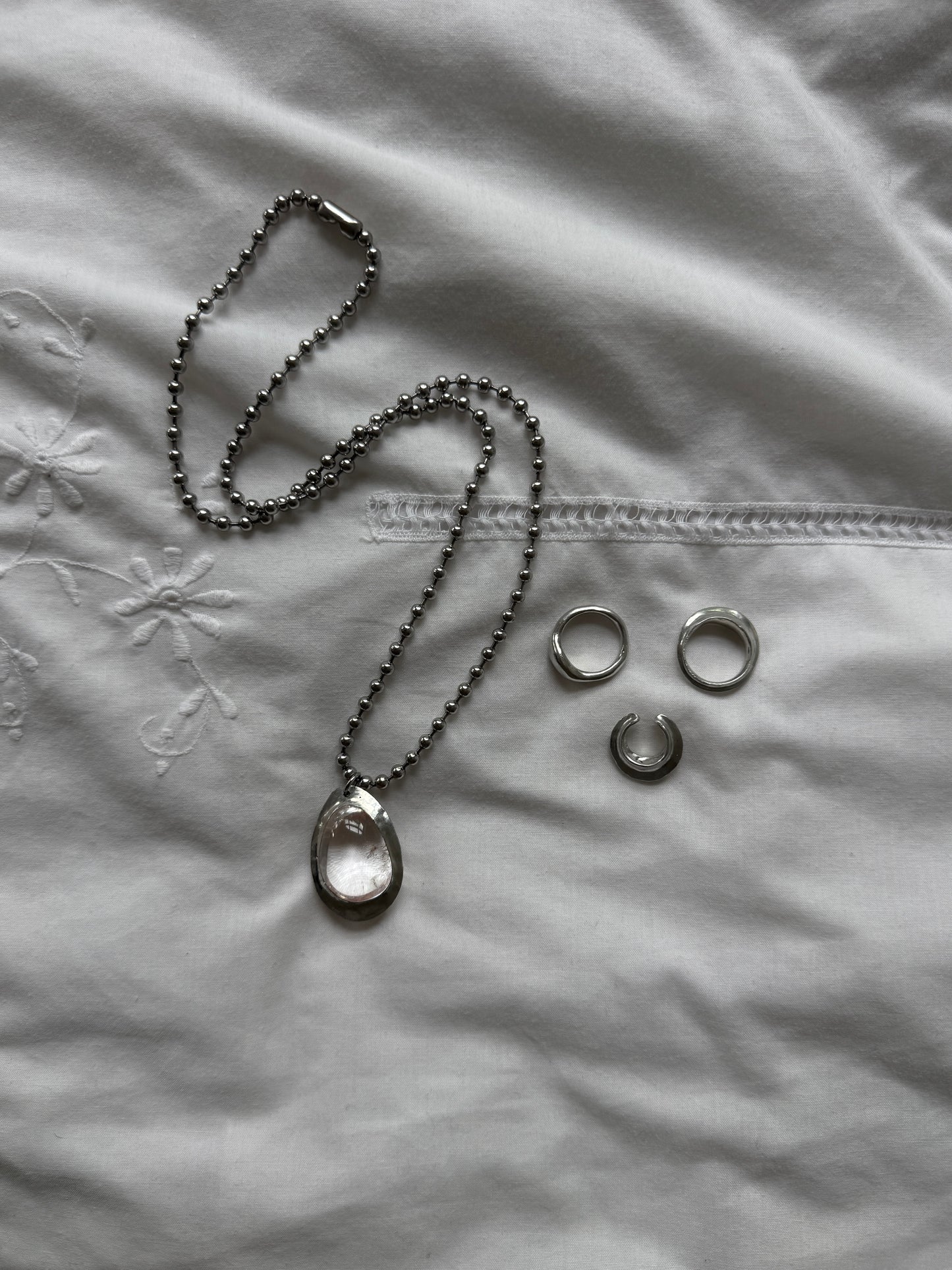 Round Blade Pendant