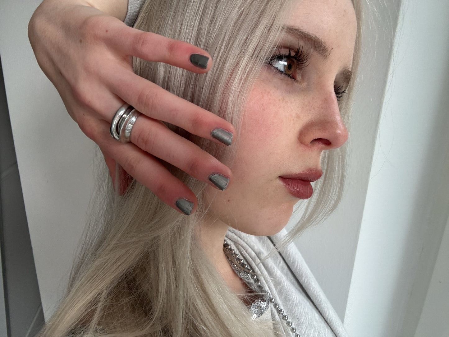 Round Blade Ring