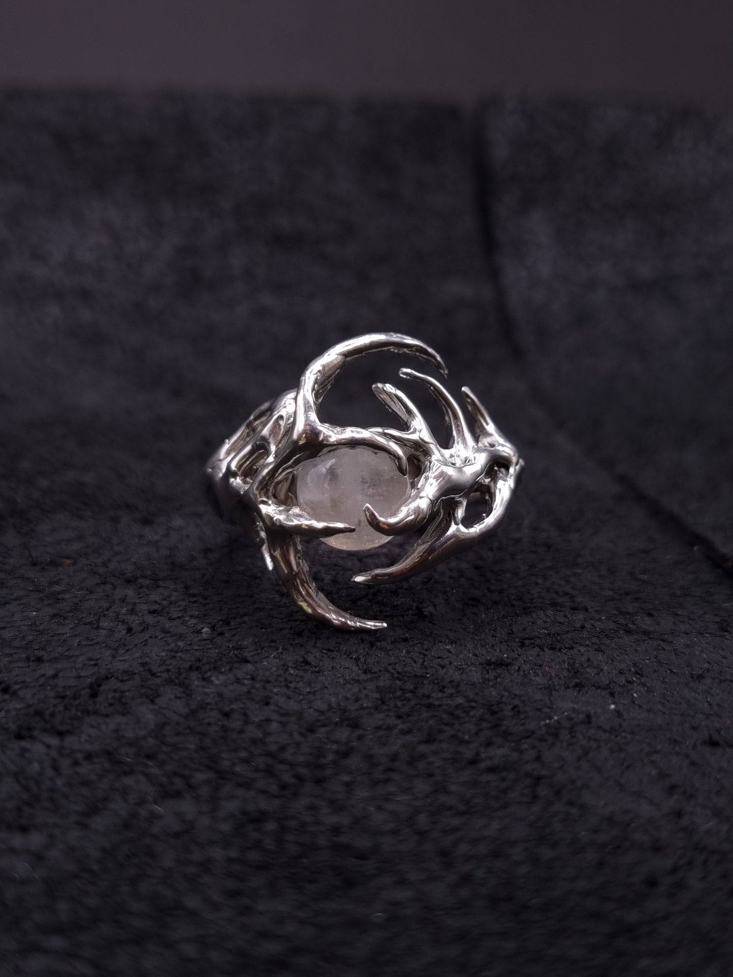 Moonstone vortex