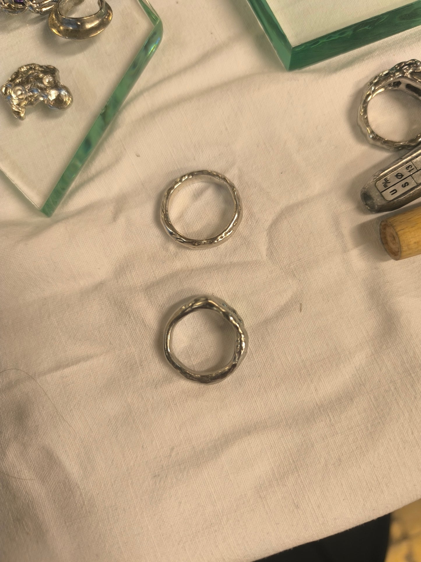 2 rings