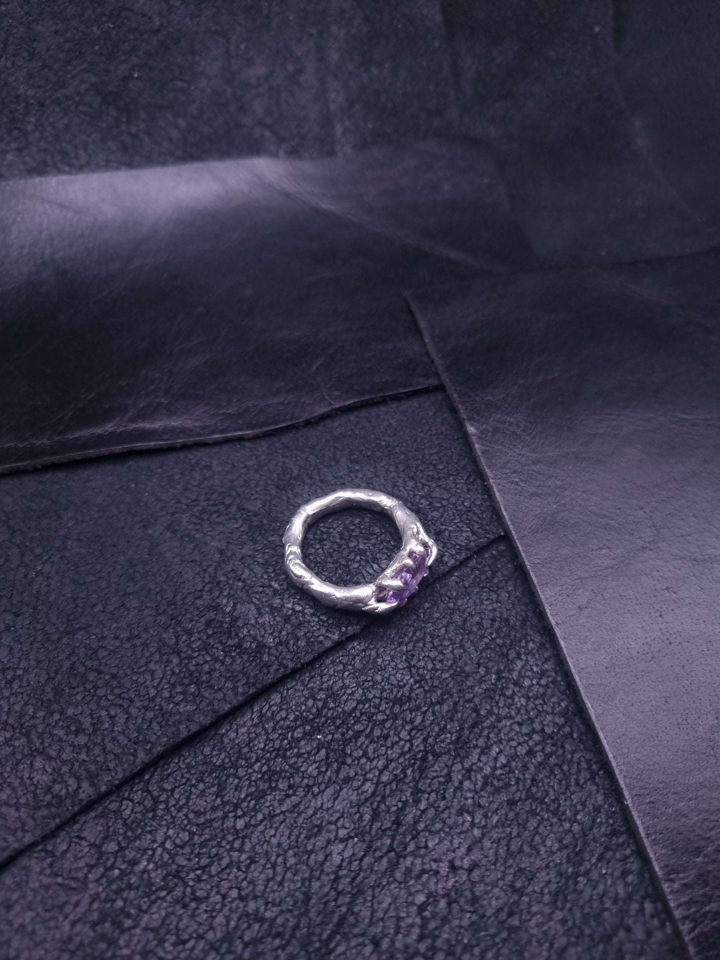 Ring with cubic zirconia