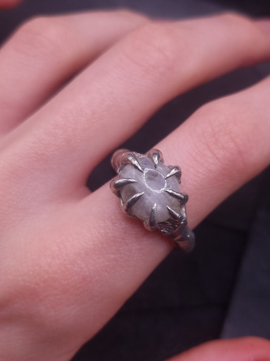 Claw ring with moonstone