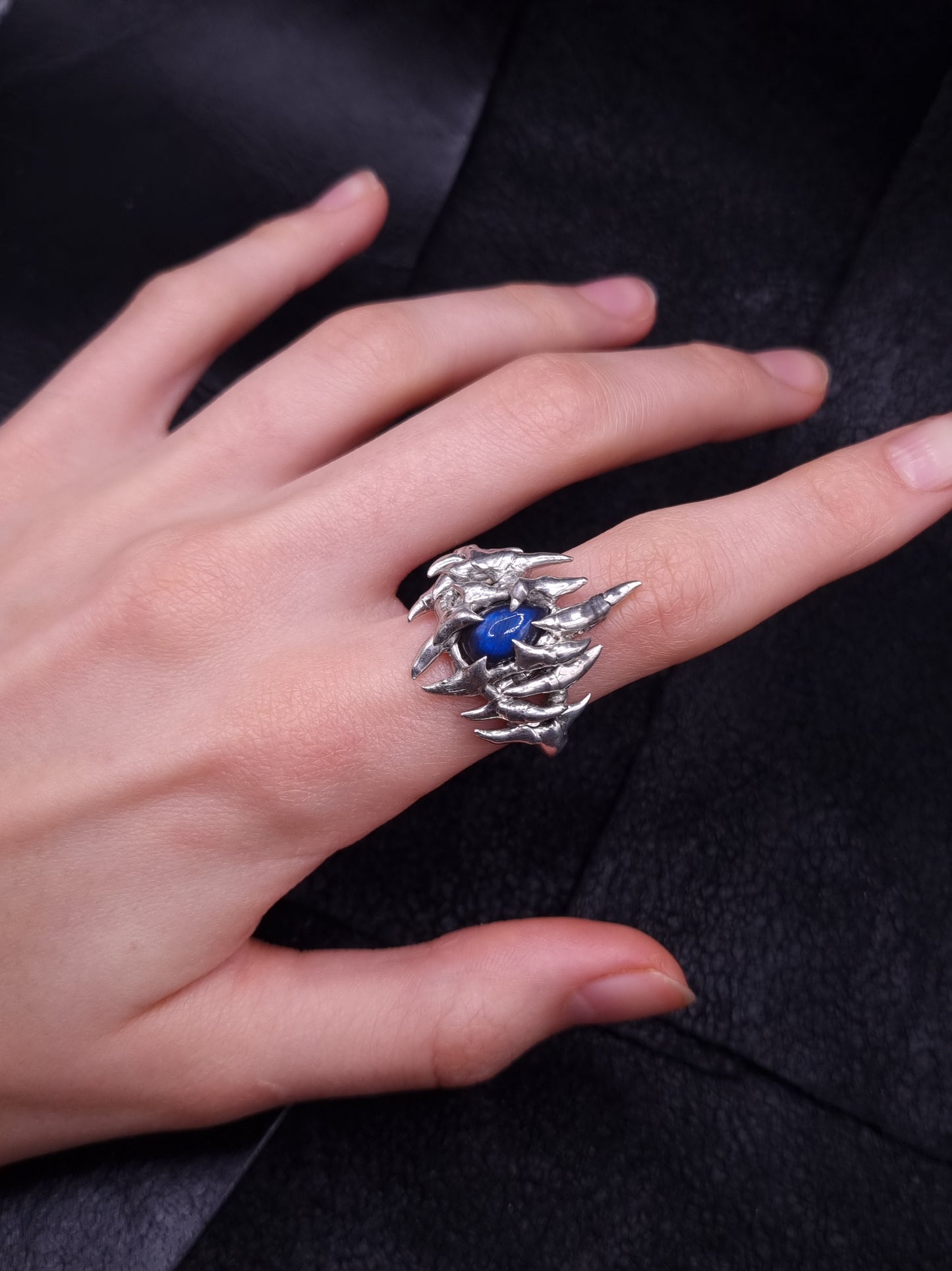 Chaotic Ring with Labradorite